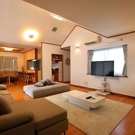 Guesthouse Akabana Miyakojima  Екстериор снимка