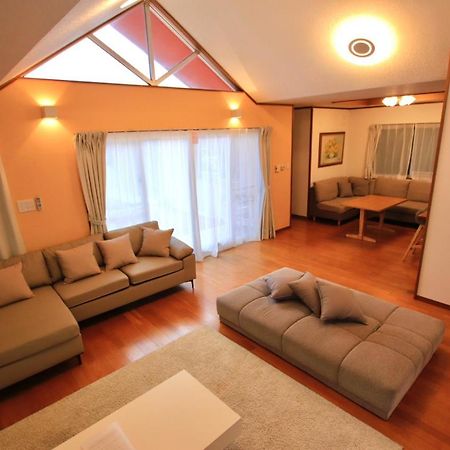 Guesthouse Akabana Miyakojima  Екстериор снимка