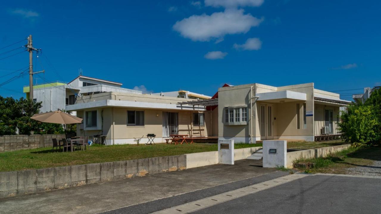 Guesthouse Akabana Miyakojima  Екстериор снимка