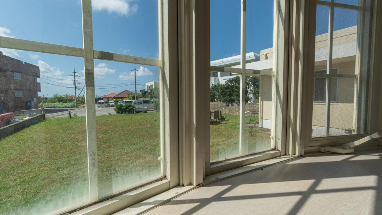 Guesthouse Akabana Miyakojima  Екстериор снимка