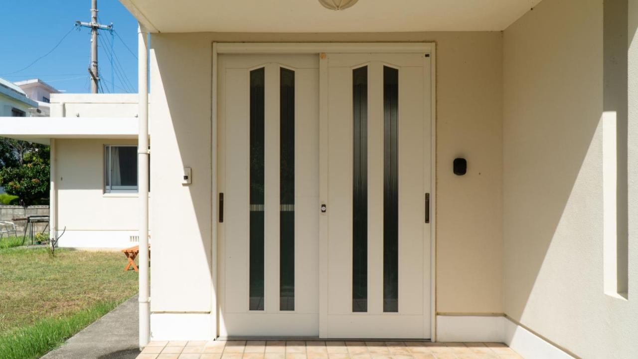 Guesthouse Akabana Miyakojima  Екстериор снимка
