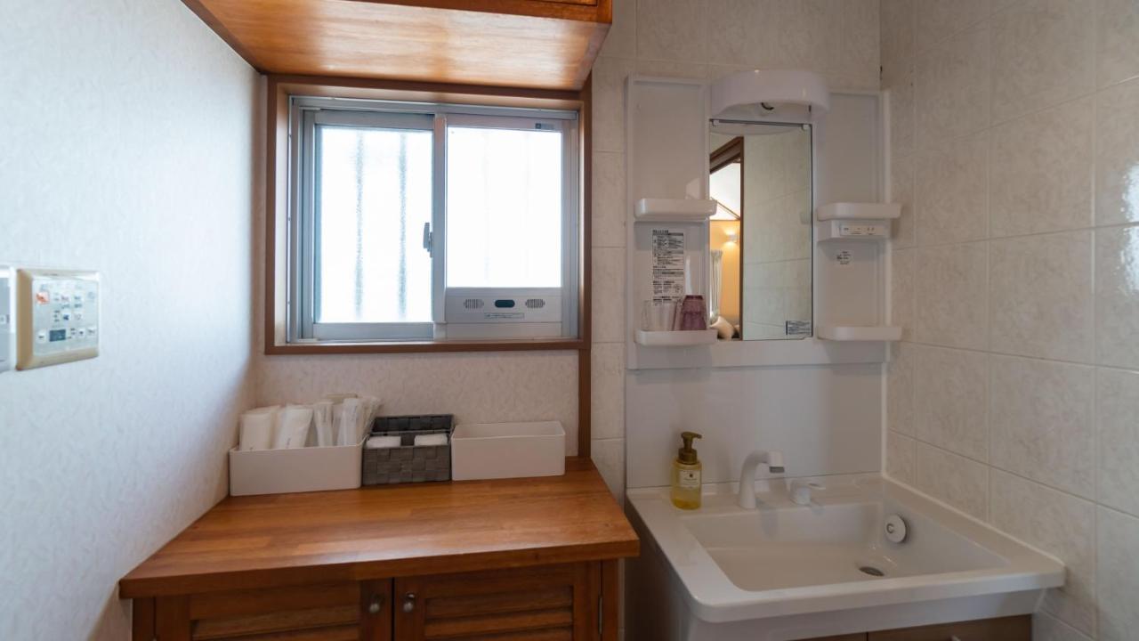 Guesthouse Akabana Miyakojima  Екстериор снимка